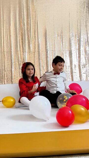 Un momento semplice per raccontare il Natale così com’è: insieme.

#auroragretaruggeri #cosmicphotoatelier #family #christmas #becosmic bologna